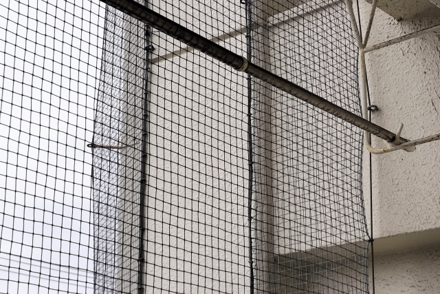 マンションに取り付けたハトネット
